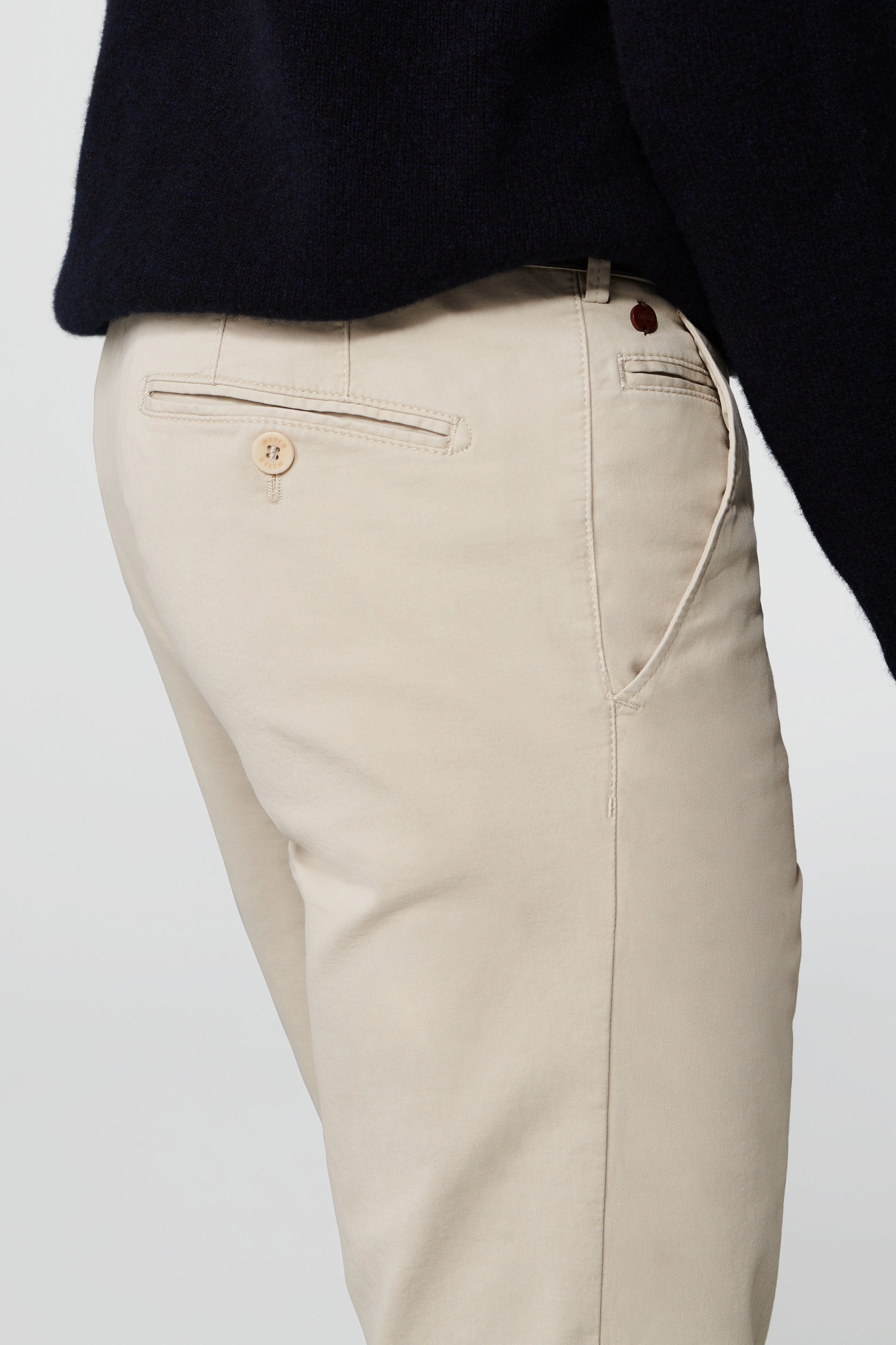 Bonn 9-3004 MODERN CHINO .