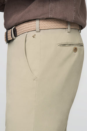 Bonn 2-8609 DELUXE CO ∙ CASHMERE