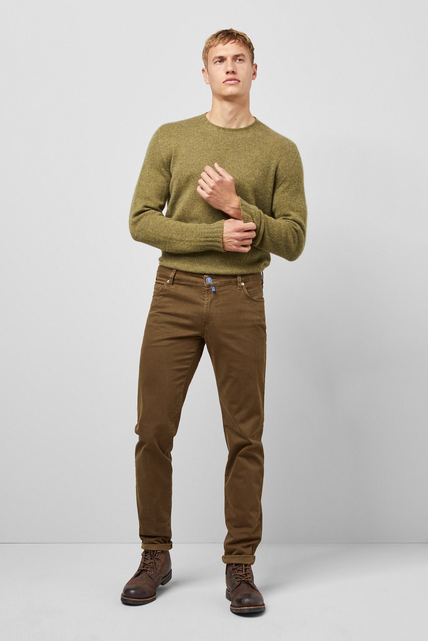 SLIM 9-6106 HIGH PERFORMANCE SATIN