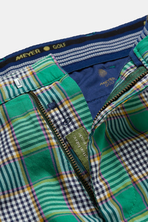 B-St. Andrews 1-8072 PRINCE OF WALES • GOLF SHORTS